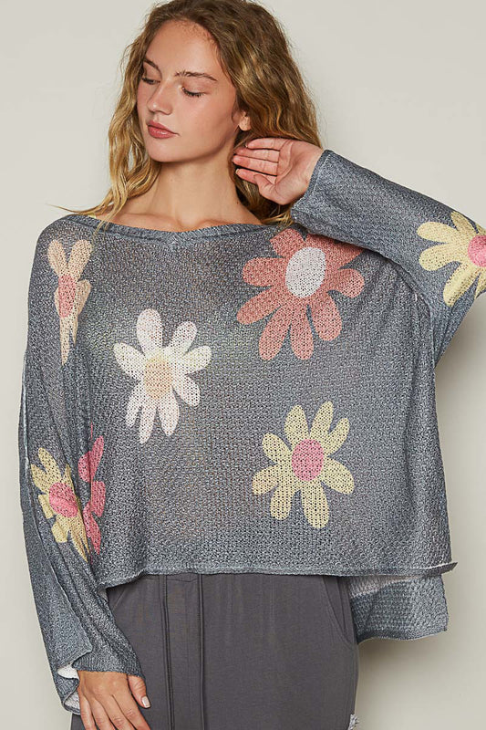 Charcoal 3/4 Relaxed Sleeve Flower Top
