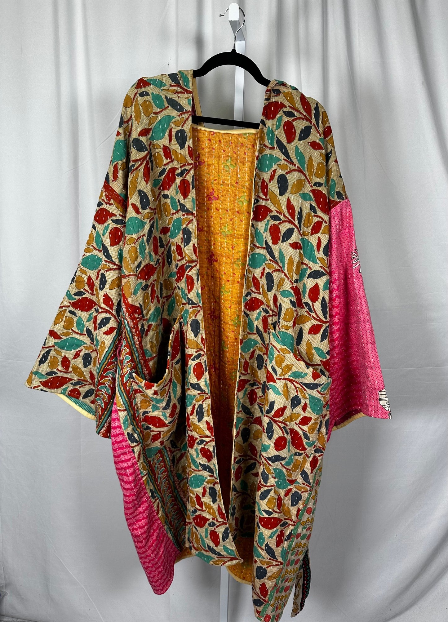 The Ruling Goddess Ishani Kimono 1000-01