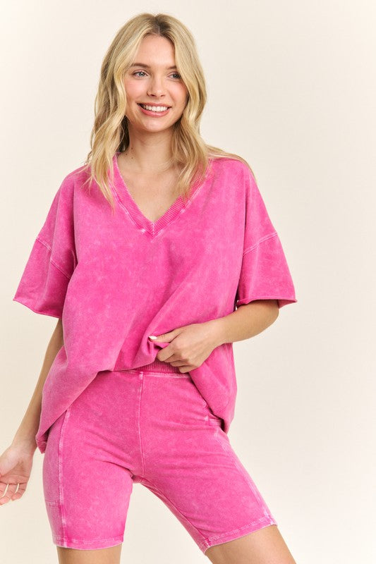 Mineral Wash V-Neck Basic T (3 Options)