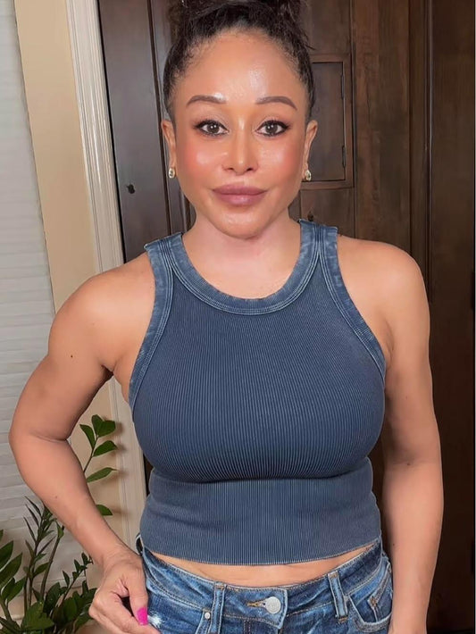 Slaying Sexy Vintage Ribbed Crop Top (4 Options)