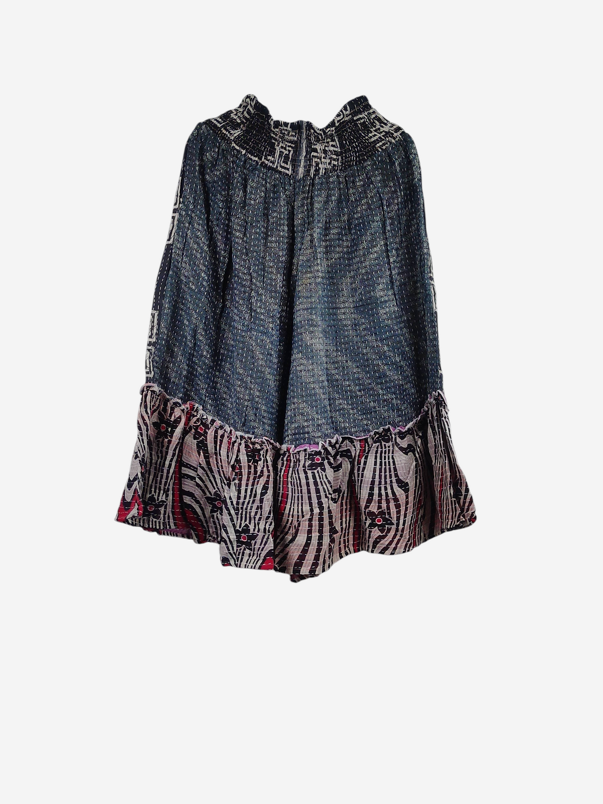 She Lives Beauty Anything for Selenas Bloomers in vintage kantha cotton with a ruffled hem and elastic waistband.