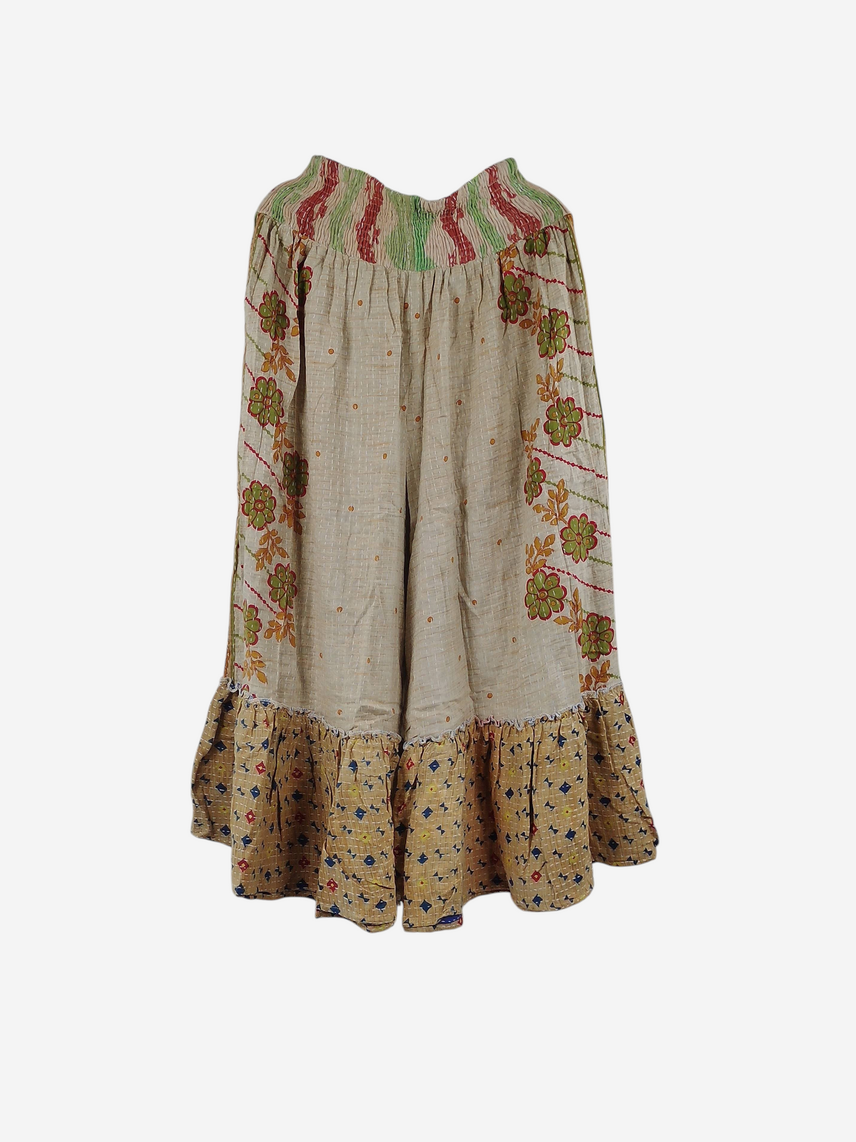 She Lives Beauty Anything for Selenas pants in vintage kantha cotton with floral patterns and a ruffled hem.