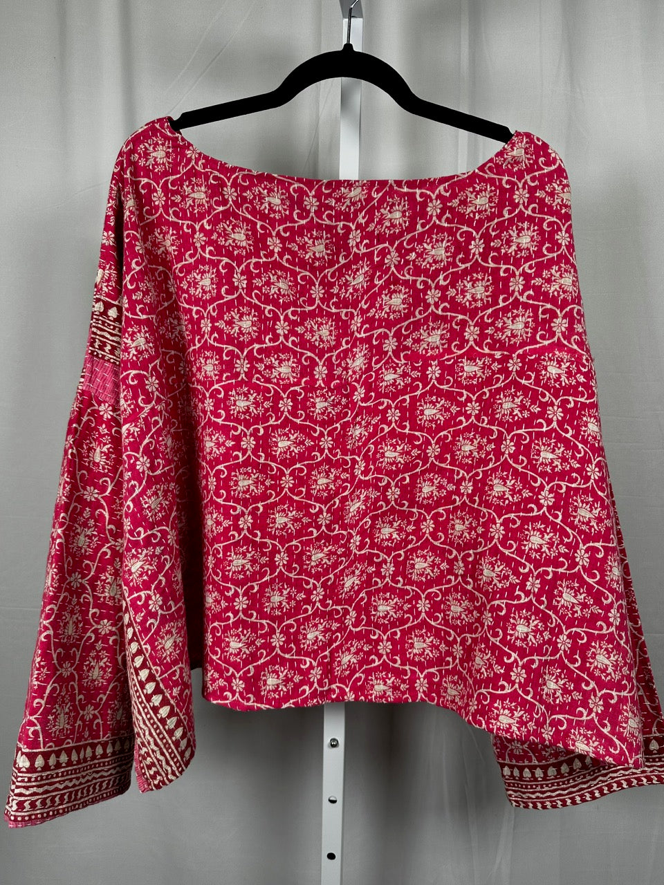 Hi-Lo Marina Kantha Top 1000-04