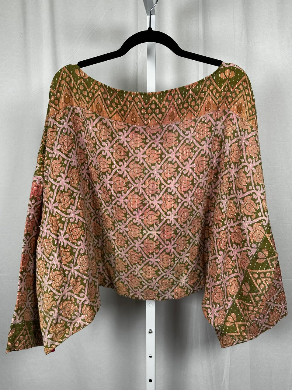Hi-Lo Marina Kantha Top 1000-09