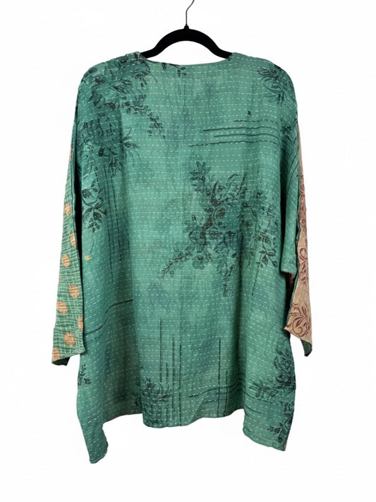 Oversized Sunrise Hana Butterfly Top 1000-20