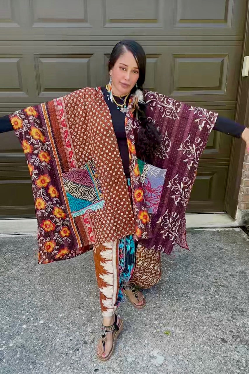 Gloria Ponchos