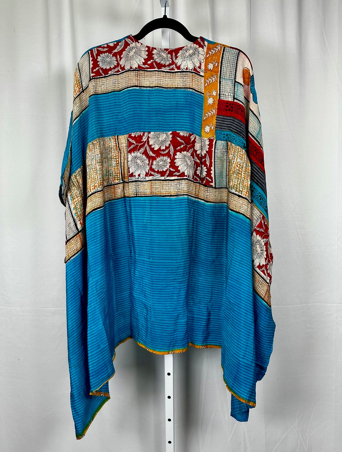 Griselda Flowy Silk Top 1000-06