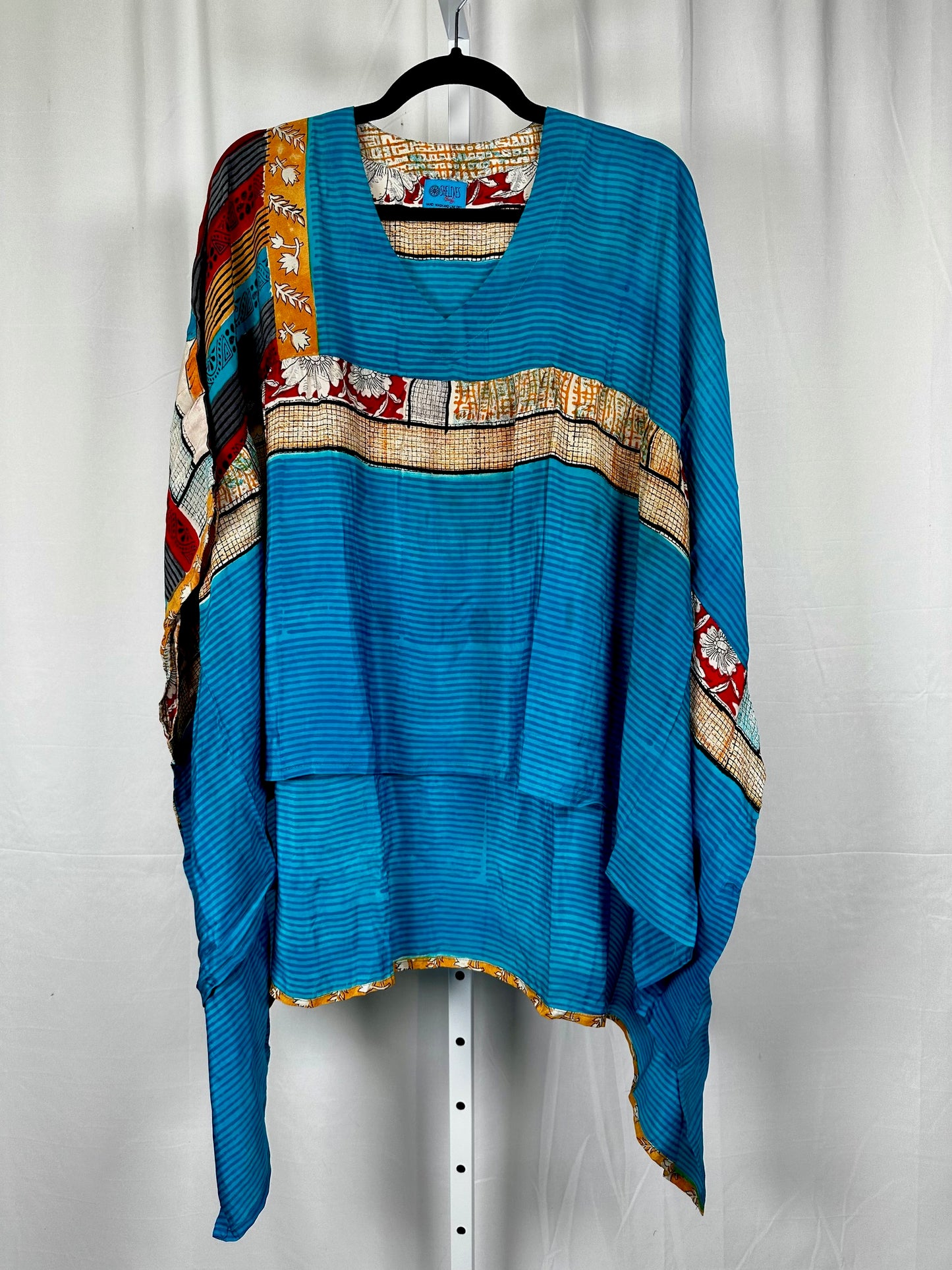 Griselda Flowy Silk Top 1000-06