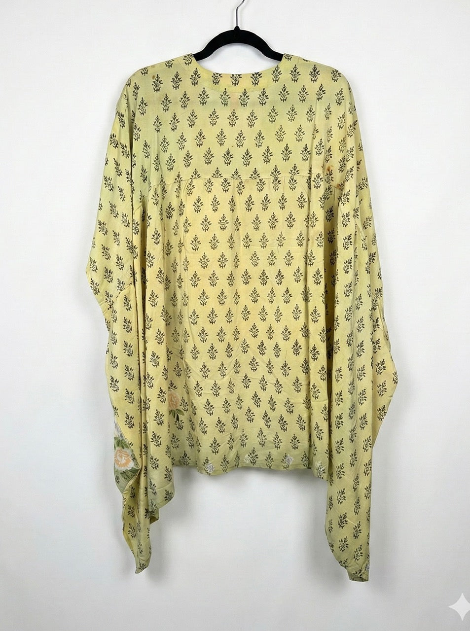 Griselda Flowy Silk Top 1000-30