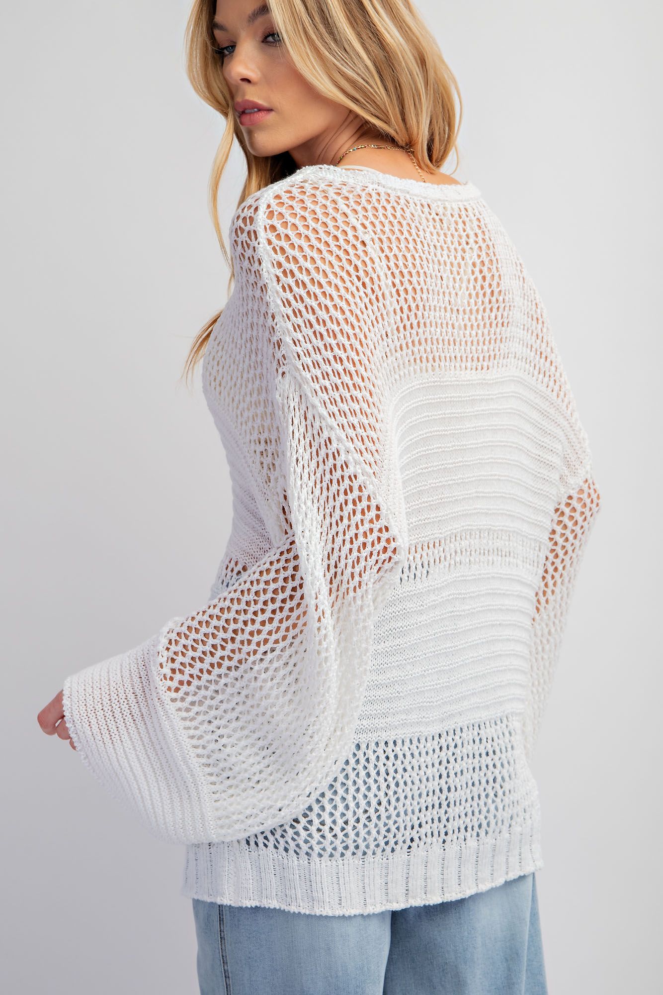 Textured Pattern Mineral Washed Knitted Sweater