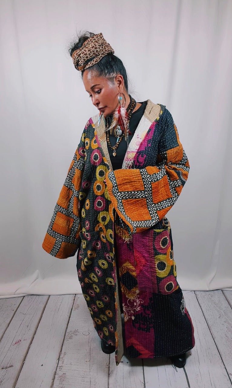 The Ruling Goddess Ishani Kimono