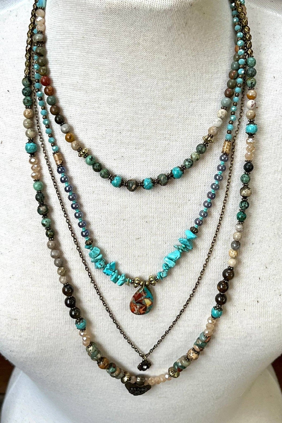 Mesa Necklace