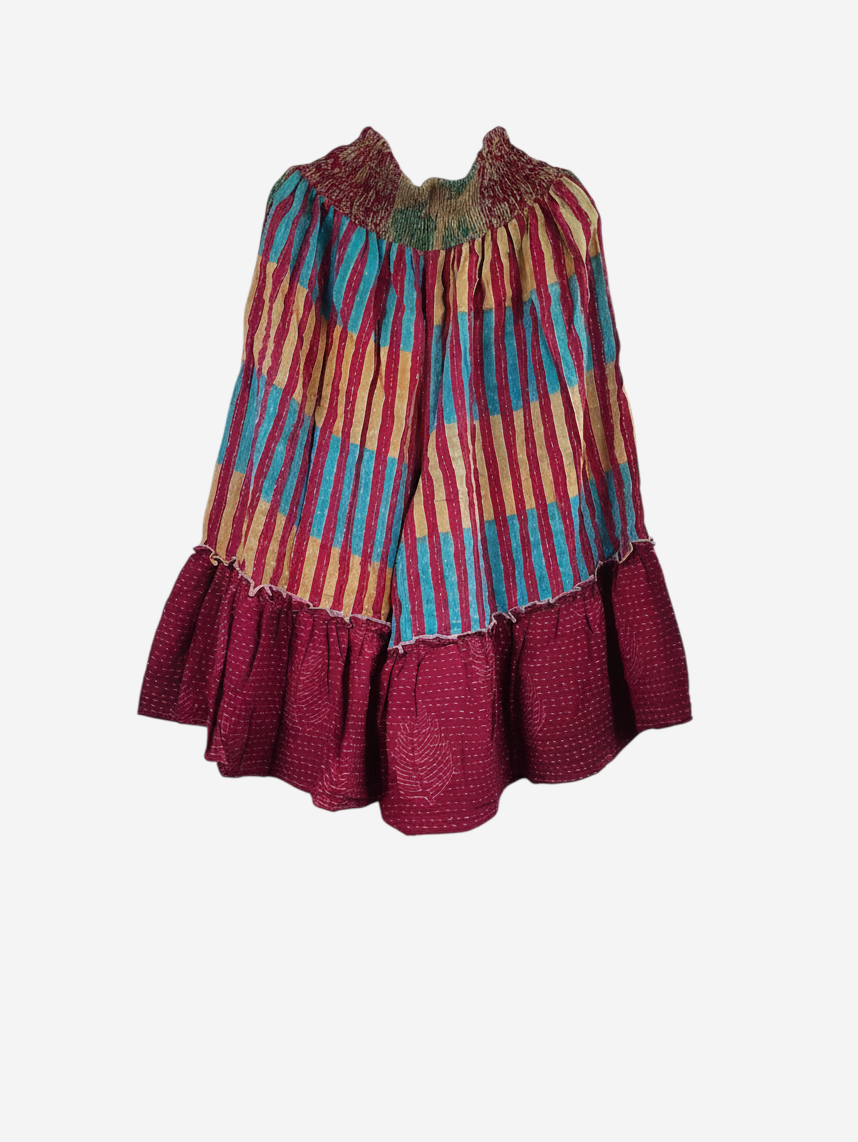 She Lives Beauty Anything for Selenas bloomers in vintage kantha cotton with striped patterns and a ruffled hem