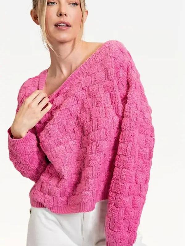 Styling In Pink Textured Long Sleeve Knit Top