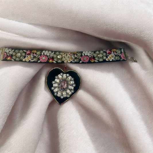 Velvet Pearl Heart Choker