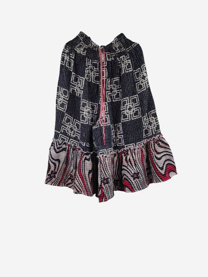 She Lives Beauty Anything for Selenas bloomers in black and white geometric print with a ruffled patterned hem.