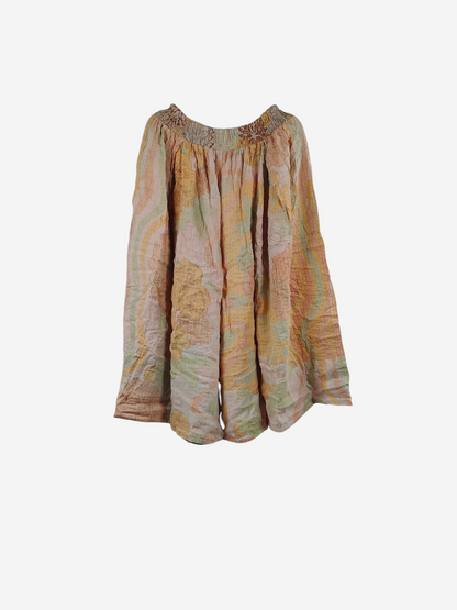 She Lives Beauty Pachuco Kantha capri pants in pastel vintage cotton with pleats and a relaxed bohemian fit.