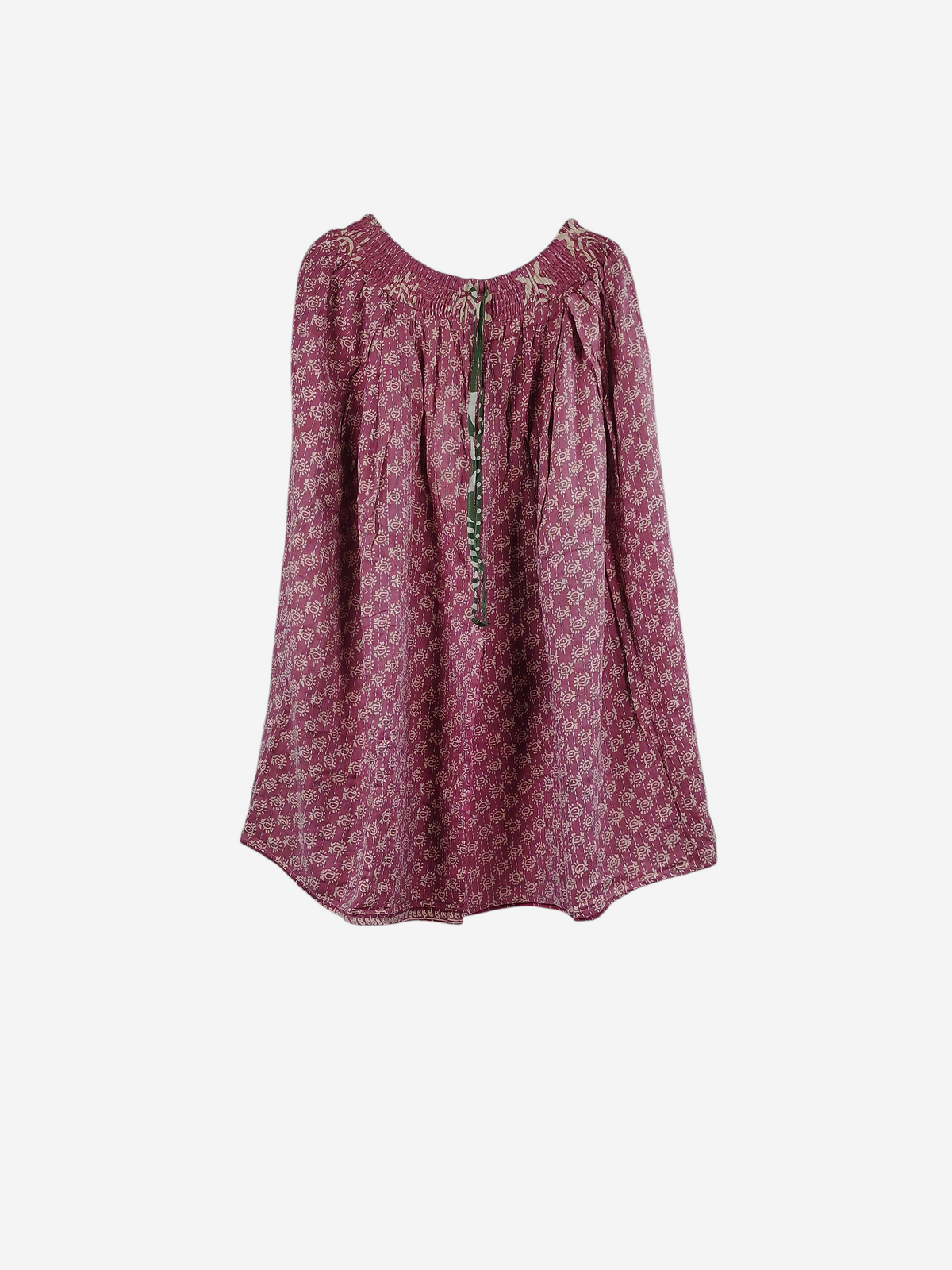 She Lives Beauty Pachuco Kantha capri pants in pink vintage cotton with intricate floral patterns and pleated details.