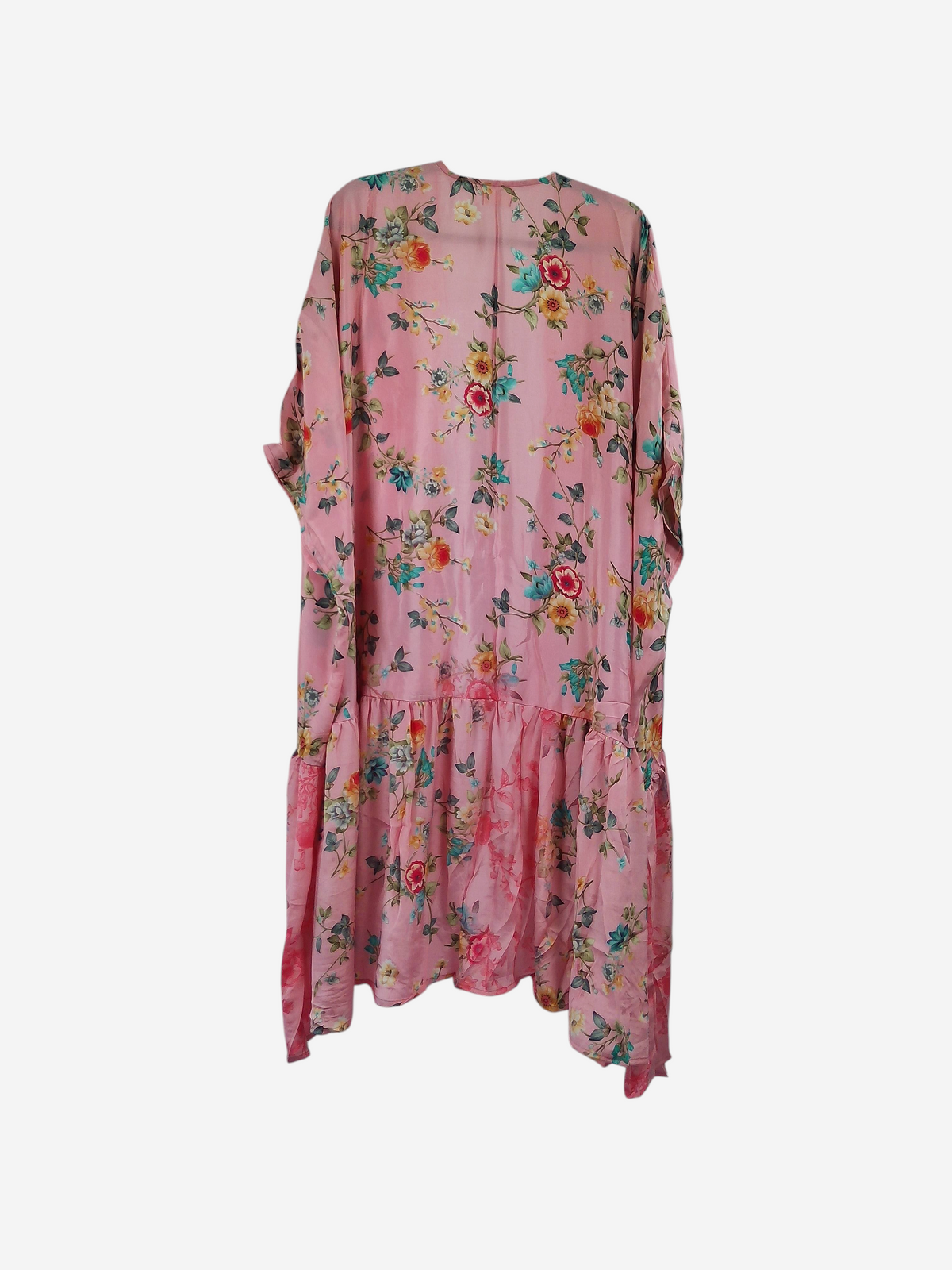 She Lives Beauty Winds of the Ancestors kimono in pink vintage Rasgulla silk with a floral print and ruffled hem