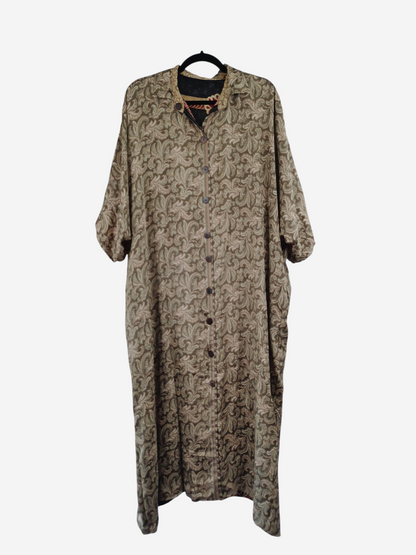 She Lives Beauty Riverstone reversible kaftan in vintage rasgulla silk with a button-front and paisley-like pattern.