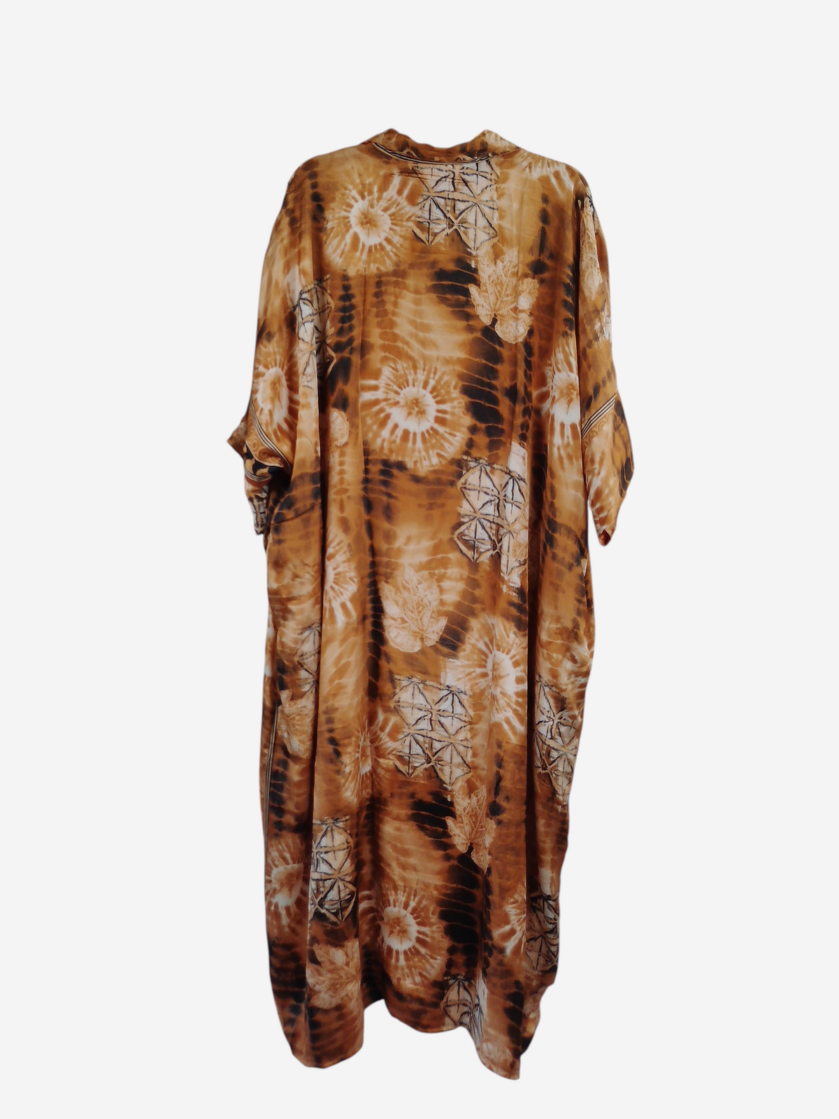 She Lives Beauty reversible kaftan in brown vintage rasgulla silk with a bohemian tie-dye and geometric print.