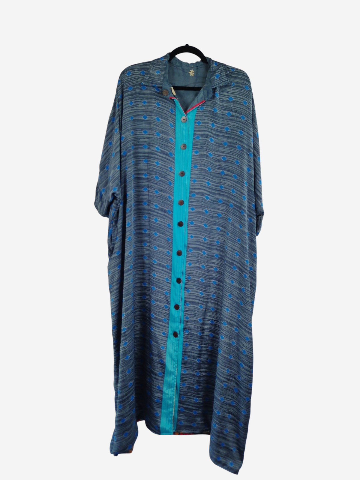 She Lives Beauty reversible kaftan in blue vintage rasgulla silk with a button-front design and diamond pattern.