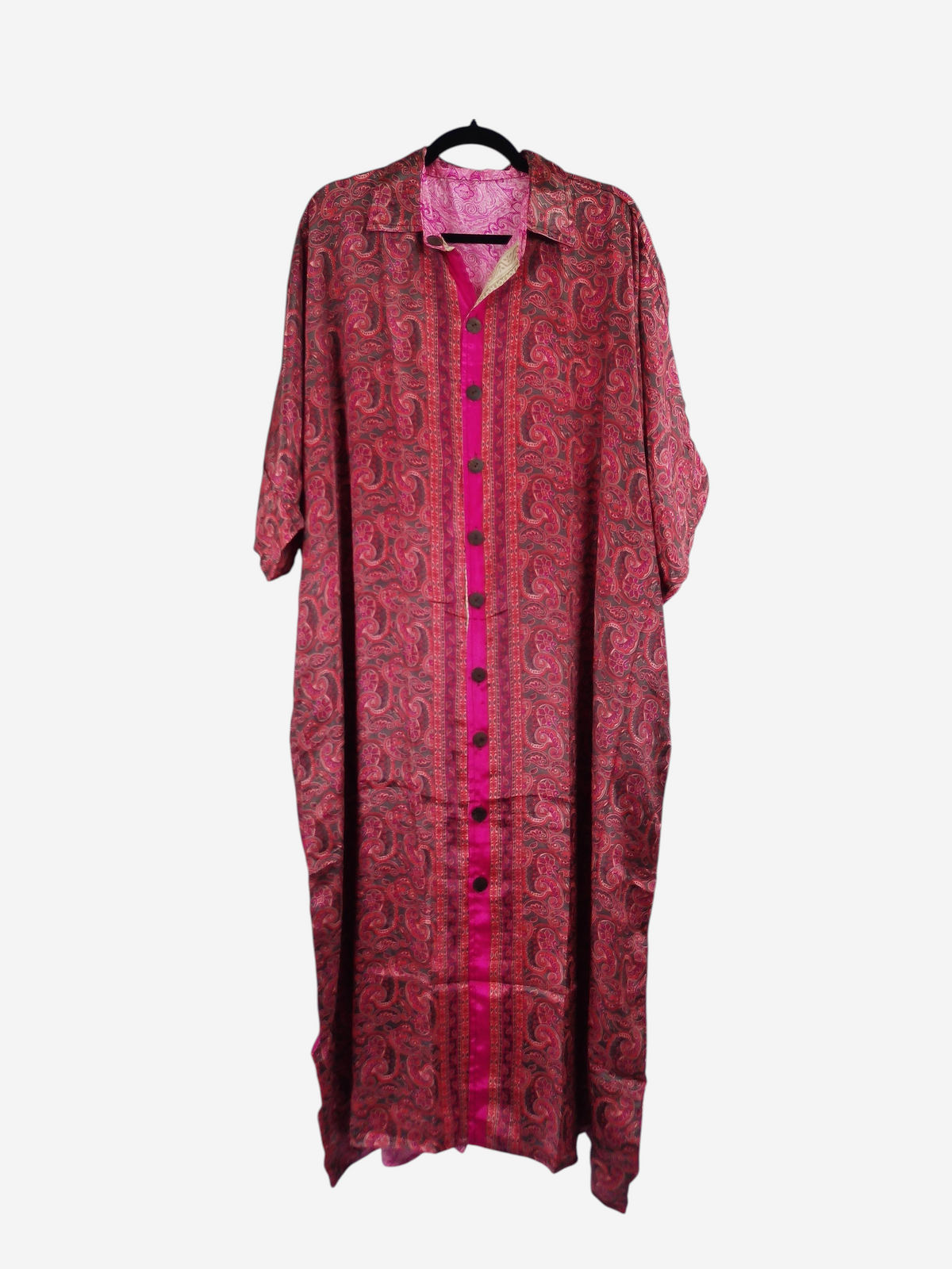 She Lives Beauty reversible kaftan in red and pink vintage rasgulla silk with a button-front and paisley pattern.