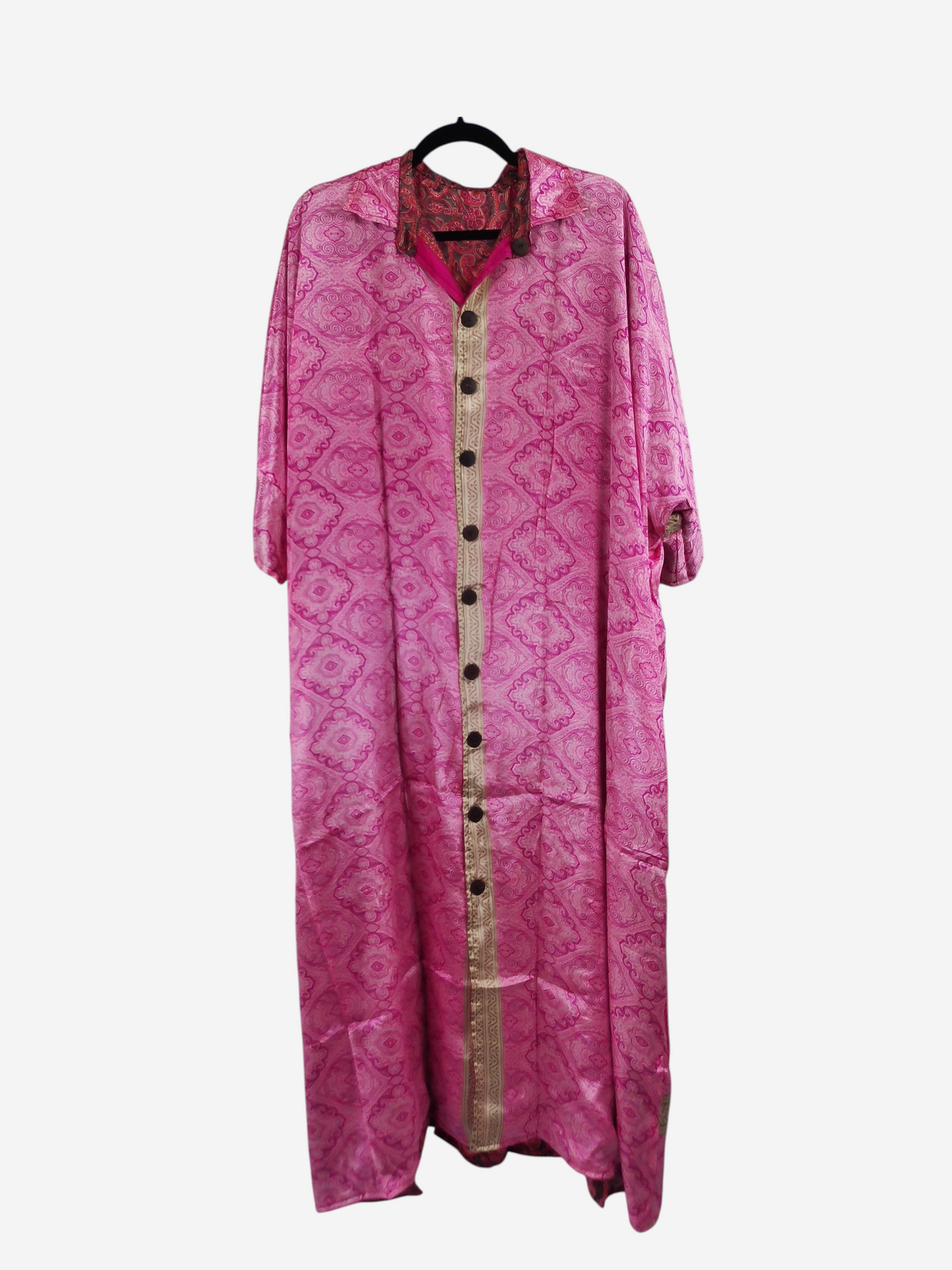 She Lives Beauty reversible pink vintage Rasgulla silk kaftan with button-front closure and bohemian pattern