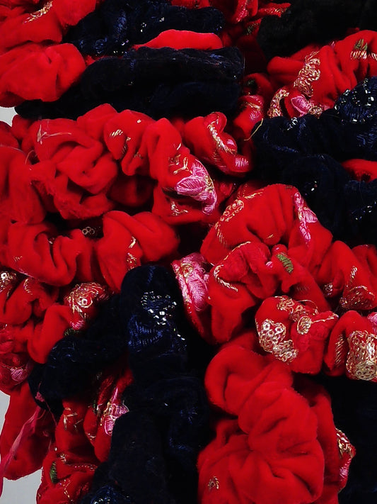 Small Velvet Scrunchie