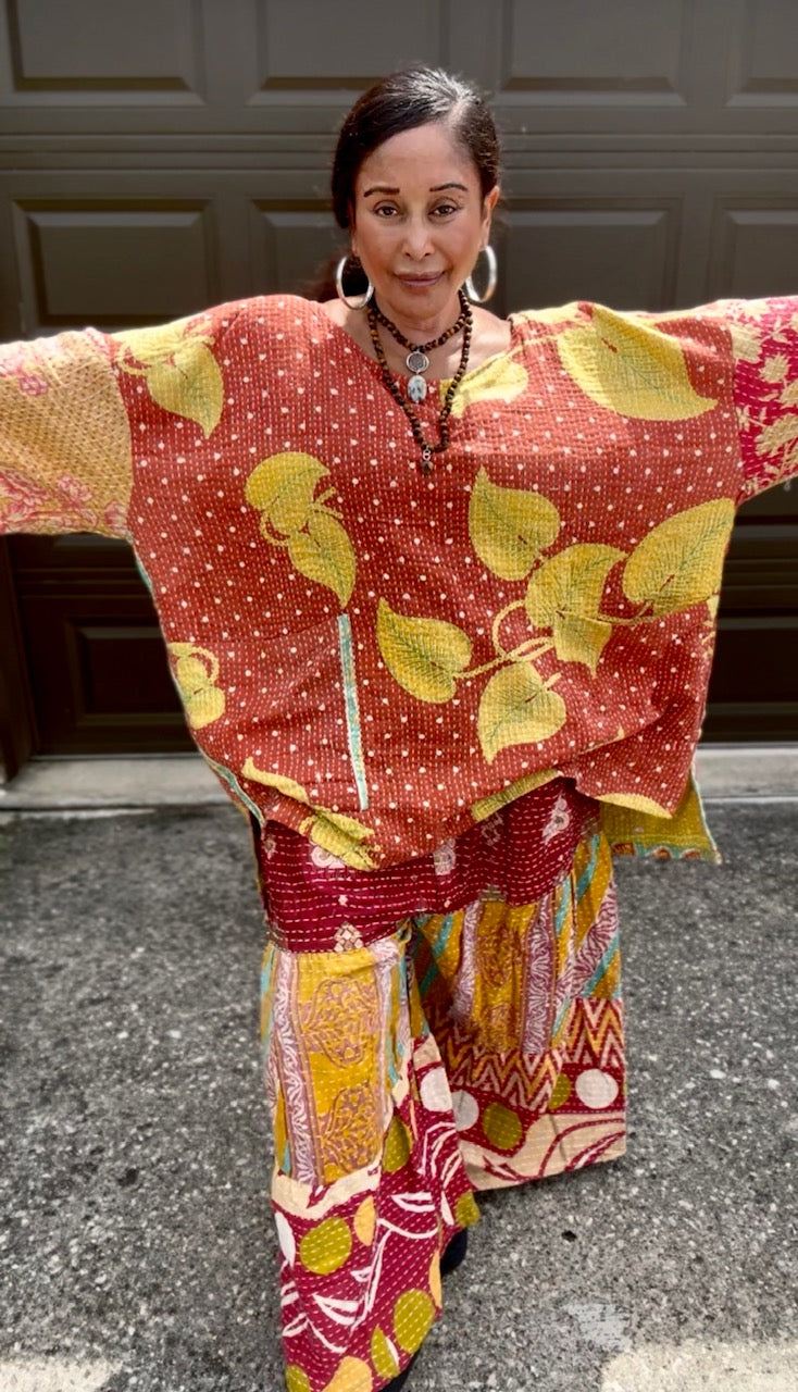 Banhi Essence Kantha Top