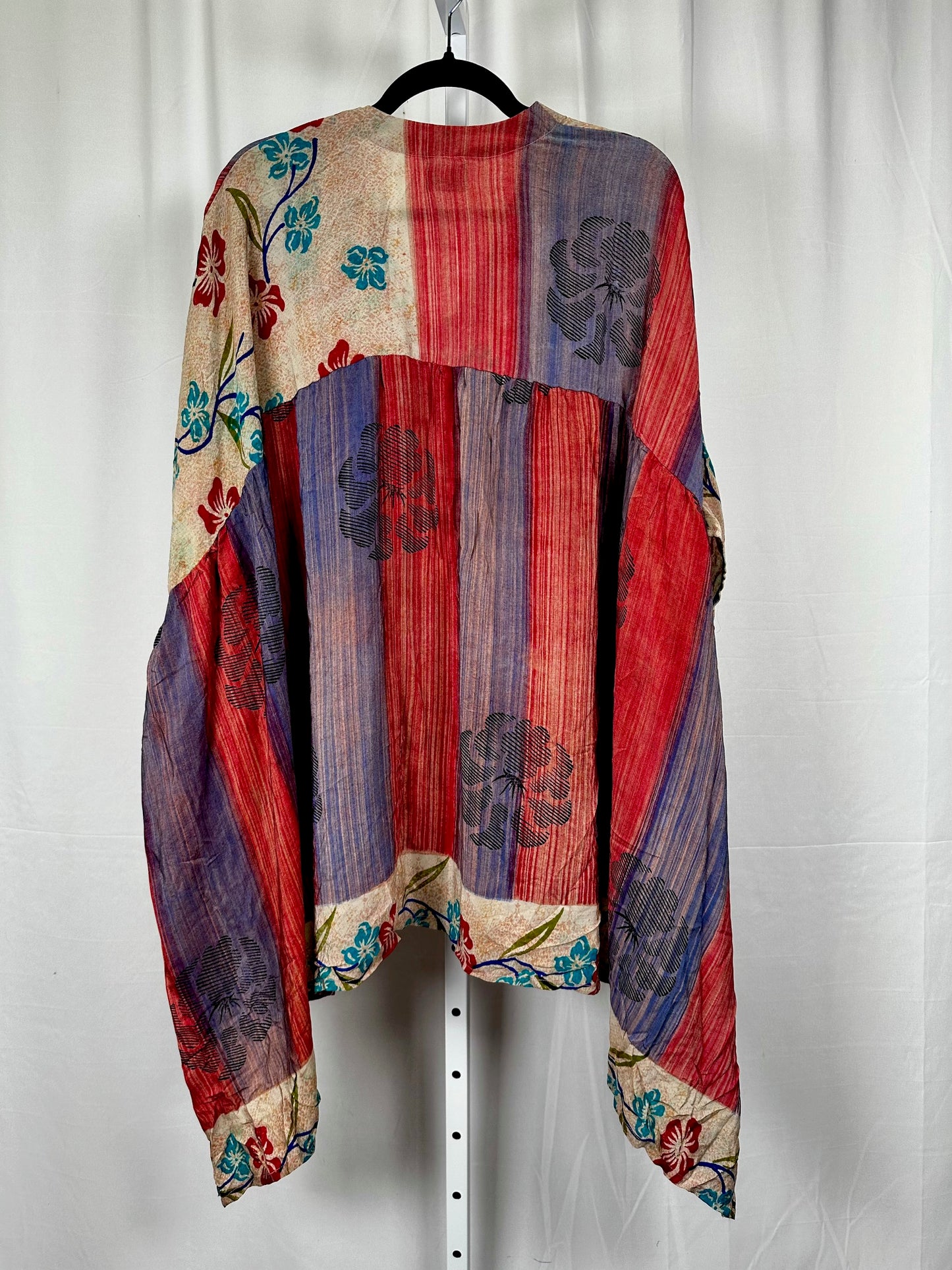 Griselda Flowy Silk Top 1000-07
