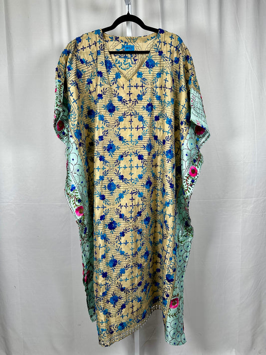 Indira Phulkari Kaftan 1000-02