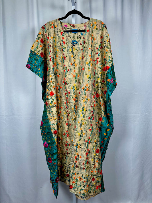 Indira Phulkari Kaftan 1000-04