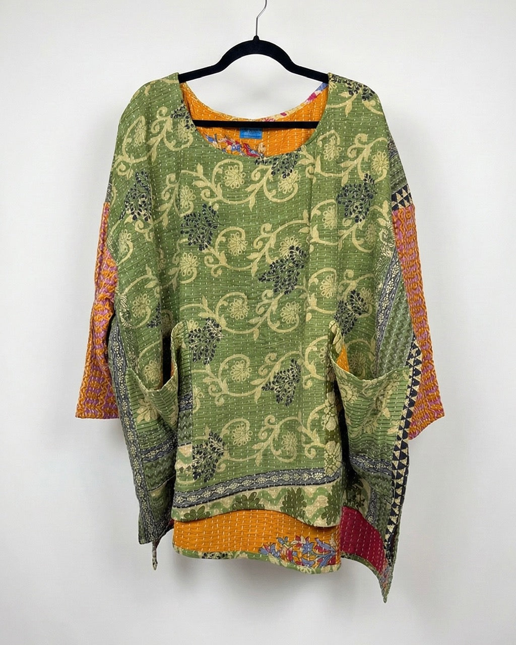 Banhi Essence Kantha Top 1000-02