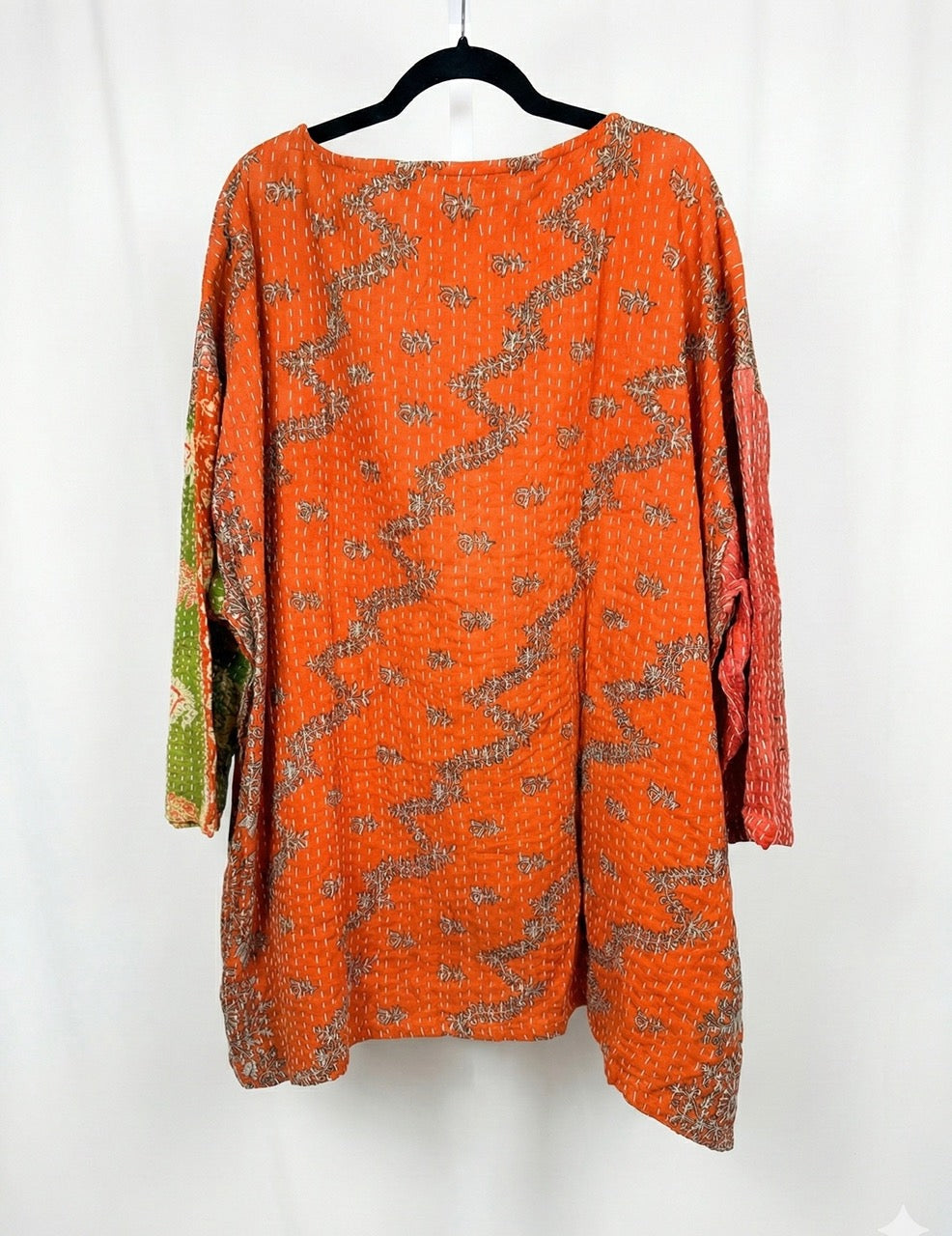 Banhi Essence Kantha Top 1000-21