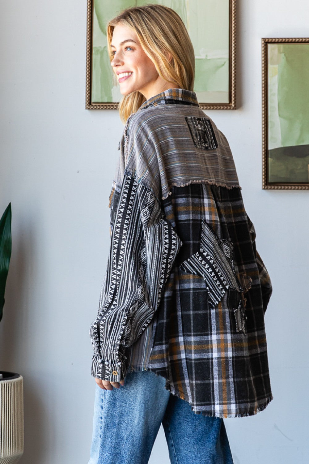 Washed Star Patched Front Pocket Top