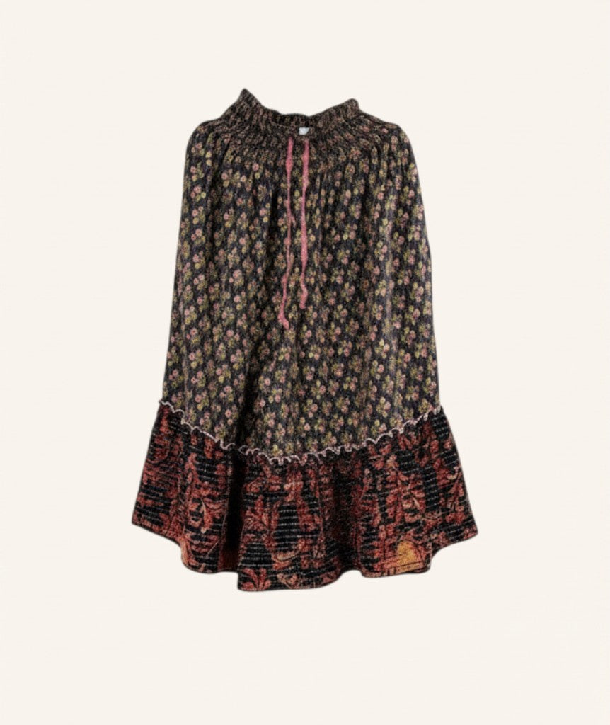 She Lives Beauty Anything for Selenas bloomers in vintage cotton with floral print and oversized ruffle hem