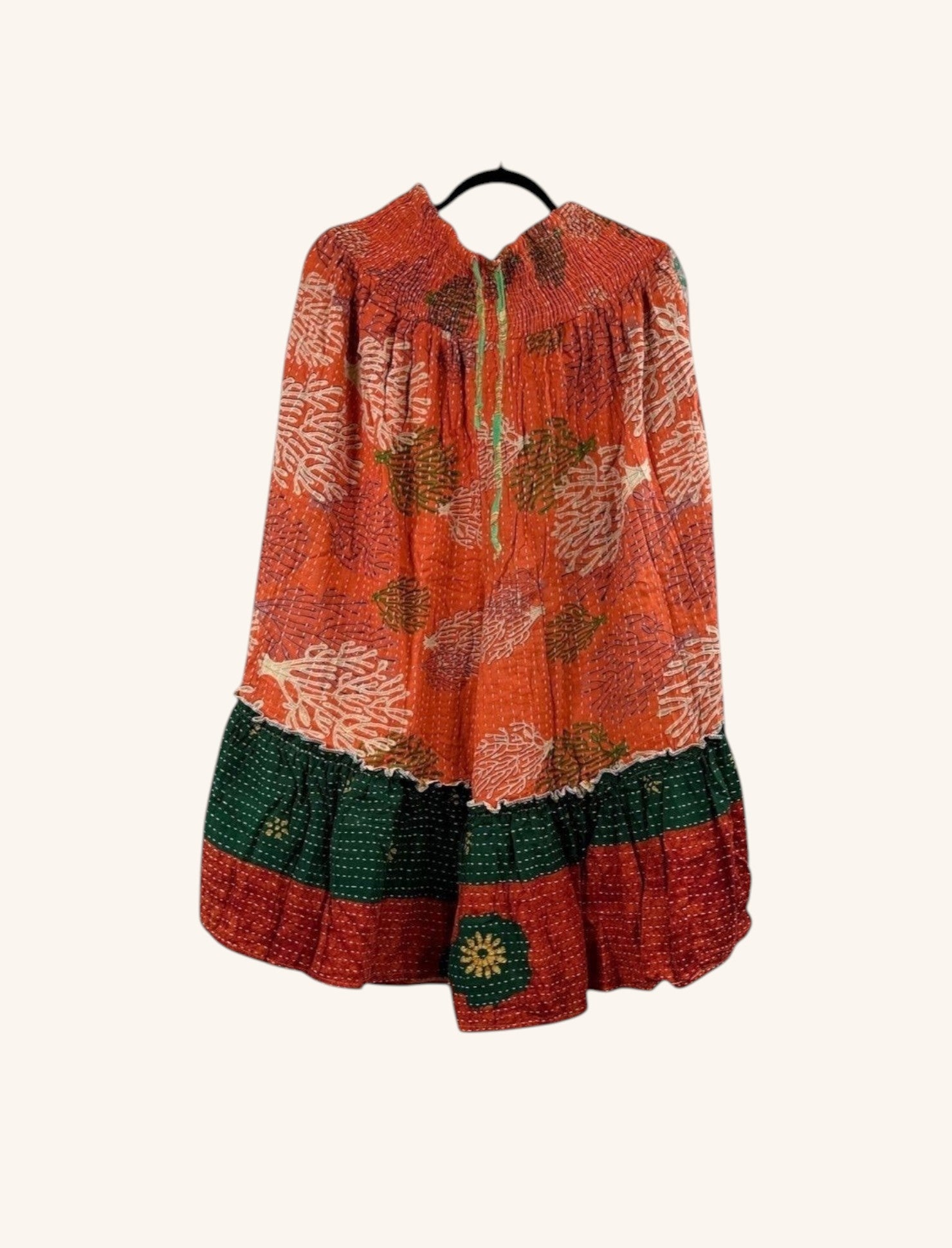 She Lives Beauty Anything for Selenas bloomers in orange and green vintage kantha cotton with a ruffled hem.